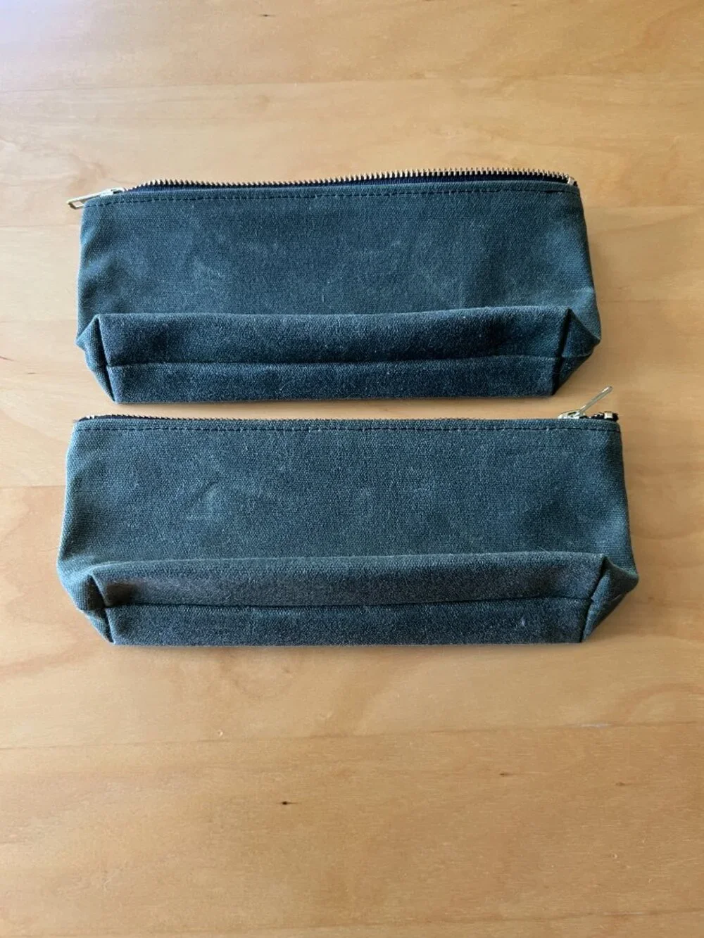 Peg & Awl Scholar Pencil Pouch - Moss and brown leather - Picture 6 of 10